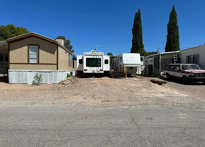 Stampede 3 Bed and breakfast 4*